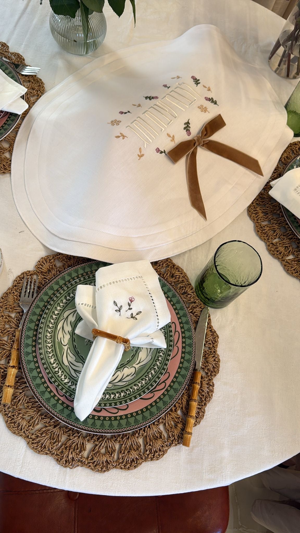 Shabbat Rosa Challah Cover